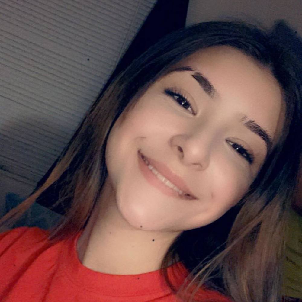 Meet your Posher, Amri